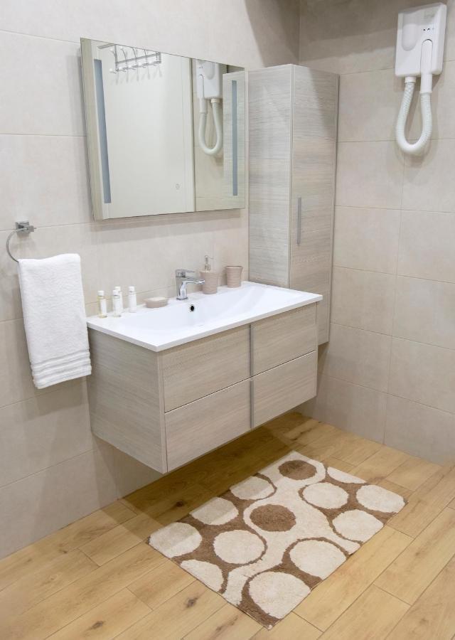 Central Rooms - Near Valletta & Sliema - Best Bus Lines Hamrun المظهر الخارجي الصورة
